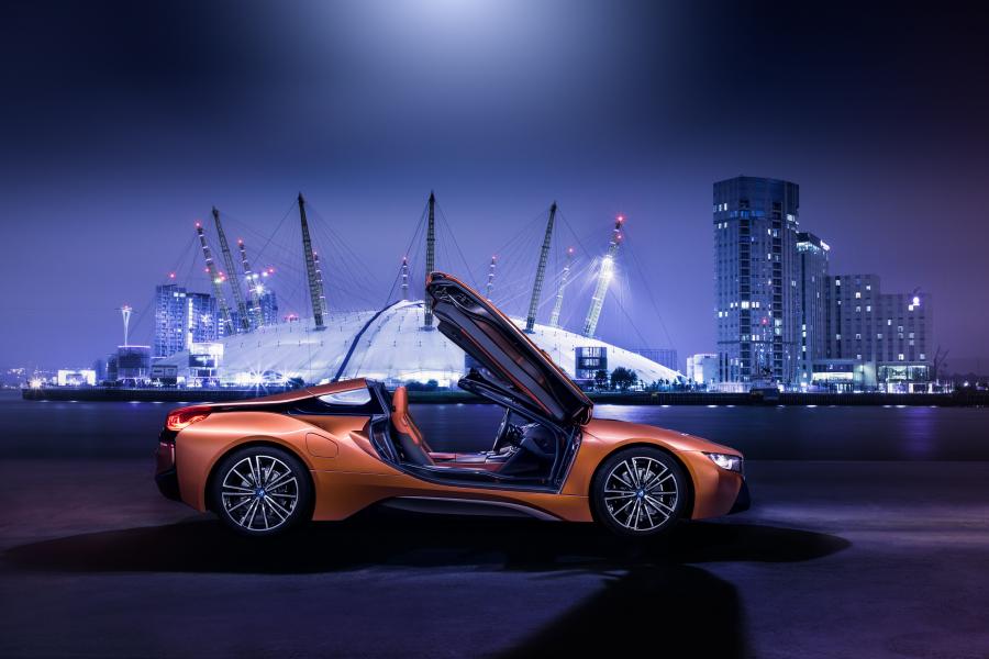  BMW i8 Roadster (I15) 2018 года  (UK) (фото 89 из 97)